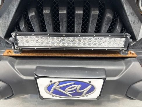 Used 2022 Jeep Gladiator Mojave w/ Cold Weather Group AWD/4WD image 14