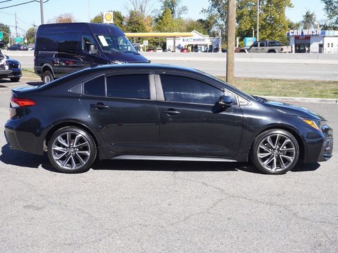 Used 2021 Toyota Corolla SE image 15