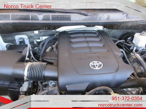 Used 2016 Toyota Tundra SR w/ Tow Package image 18