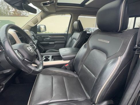 Used 2019 RAM 1500 Laramie image 14