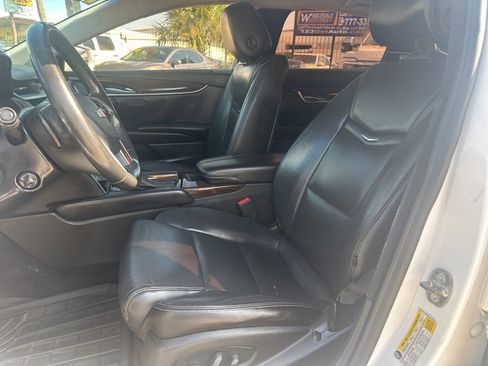 Used 2016 Cadillac XTS Luxury image 7