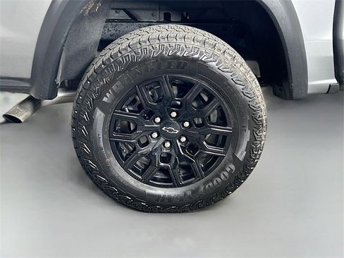 Used 2026 Chevrolet Colorado Trail Boss image 34