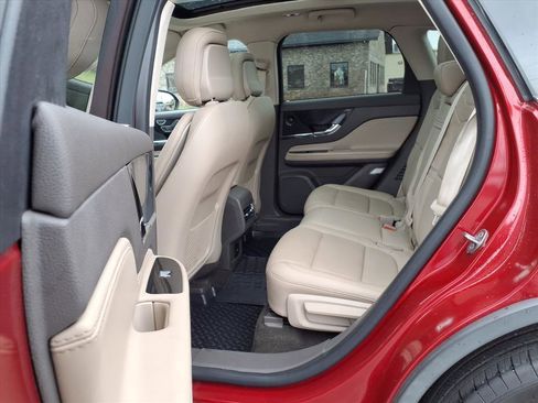 Used 2020 Lincoln Corsair Reserve image 17