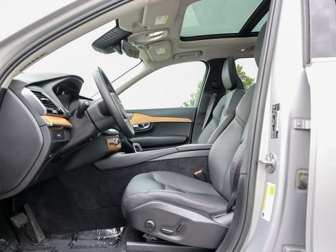 Used 2023 Volvo XC90 B5 Plus w/ Protection Package Premier AWD/4WD image 34