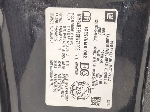 Used 2012 Cadillac Escalade Luxury image 38