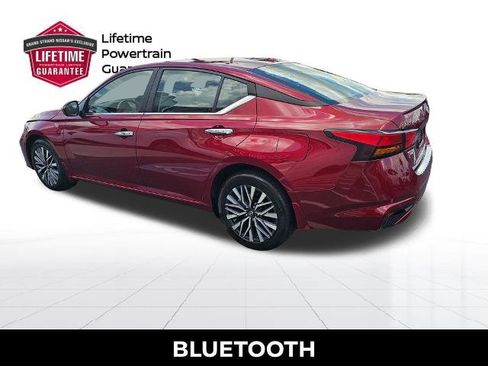 Certified 2023 Nissan Altima 2.5 SV w/ SV Premium Package AWD/4WD image 3