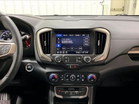 Used 2023 GMC Terrain Denali w/ Black Diamond Edition AWD/4WD image 6