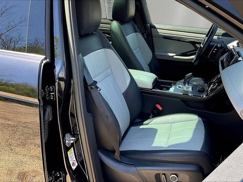 Used 2023 Land Rover Range Rover Evoque R-Dynamic SE AWD/4WD image 29