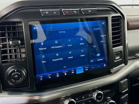 Used 2021 Ford F150 Lariat w/ Equipment Group 502A High image 18