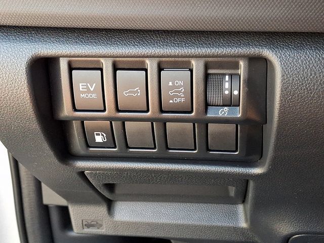 Used 2025 Subaru Forester Touring AWD/4WD image 25