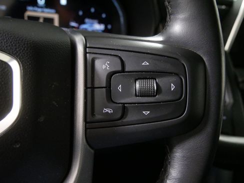 Used 2023 GMC Yukon SLT AWD/4WD image 23
