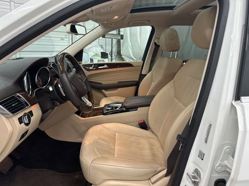 Used 2018 Mercedes-Benz GLS 450 4MATIC image 22