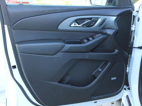 Used 2019 Chevrolet Traverse Premier w/ LPO, 'HIT The Road' Package image 44