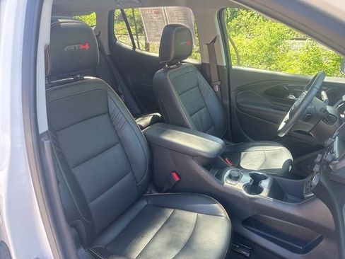 Used 2023 GMC Terrain AT4 AWD/4WD image 30