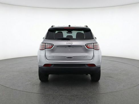 Used 2025 Jeep Compass Limited AWD/4WD image 7