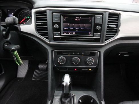 Used 2018 Volkswagen Atlas S image 13