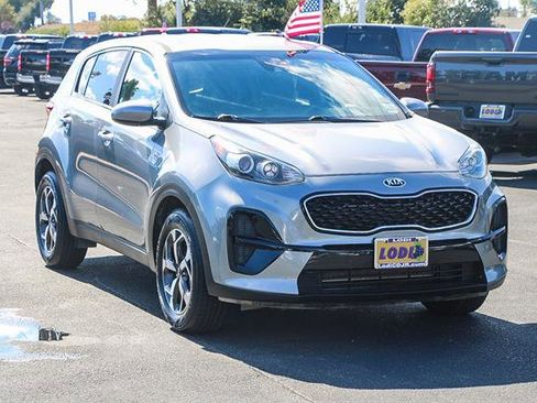 Used 2020 Kia Sportage LX image 5