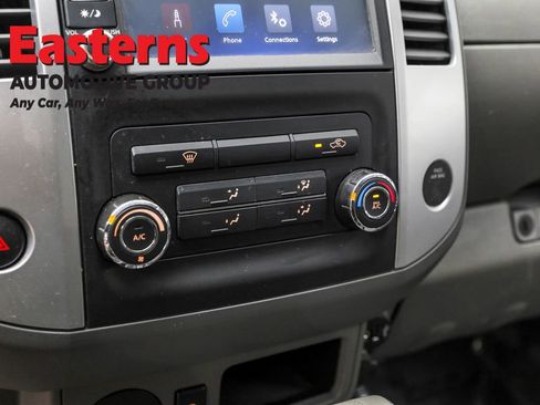 Used 2019 Nissan Frontier S image 20