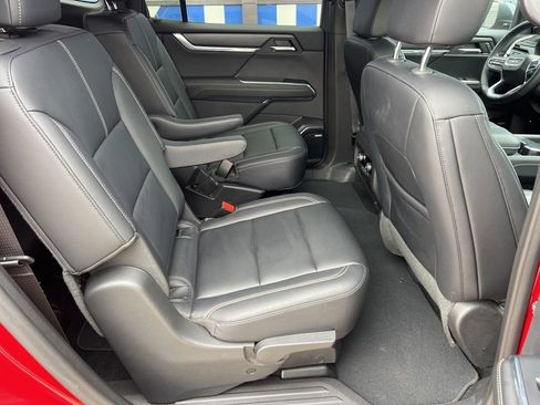 Used 2024 GMC Acadia Elevation w/ Trailering Package image 20