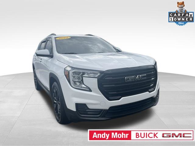 Used 2022 GMC Terrain SLE w/ Driver Convenience Package FWD image 2