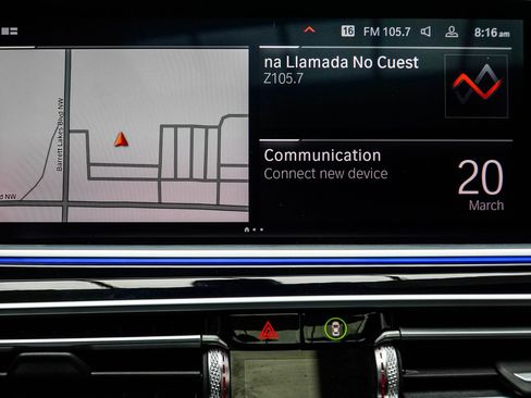 Used 2020 BMW X7 M50i w/ Dynamic Handling Package image 26