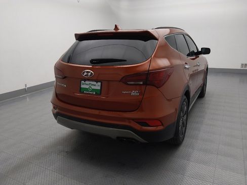 Used 2017 Hyundai Santa Fe Sport image 7