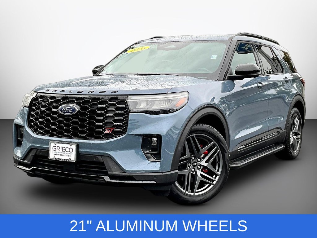 Used 2025 Ford Explorer ST w/ Sun And Sound Package AWD/4WD image 3