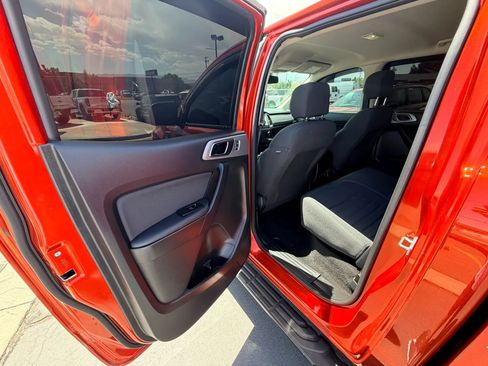 Used 2022 Ford Ranger XLT w/ Equipment Group 301A Mid AWD/4WD image 18
