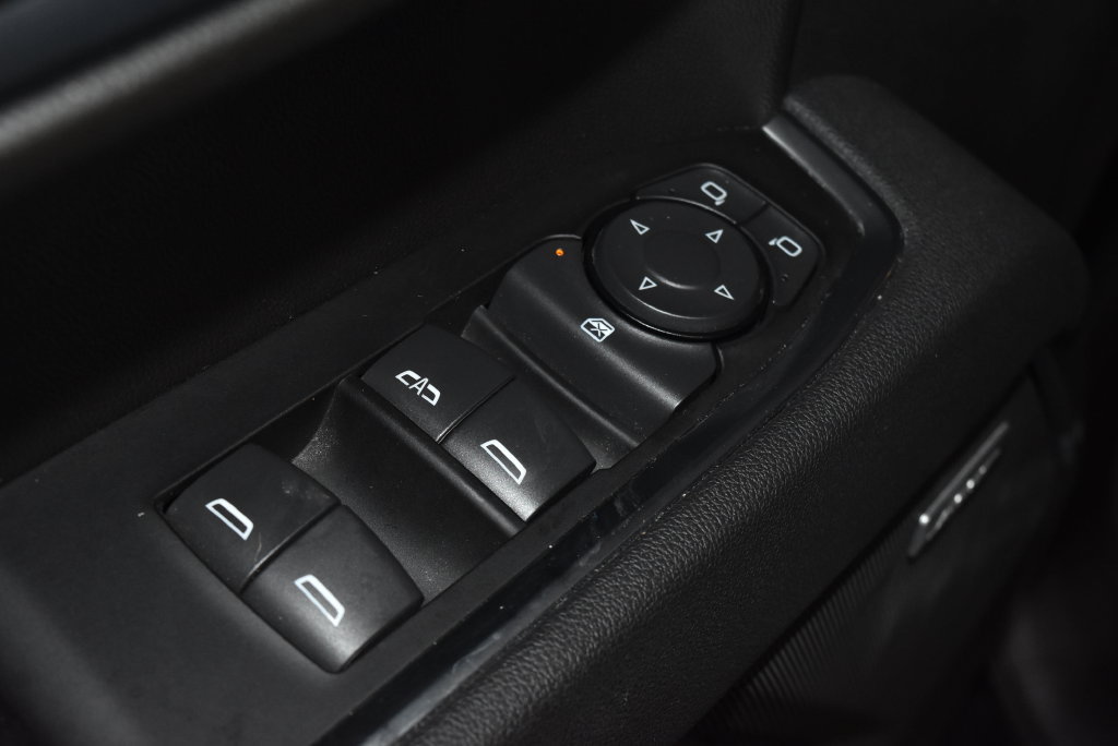 Used 2026 Chevrolet Silverado 1500 RST AWD/4WD image 5