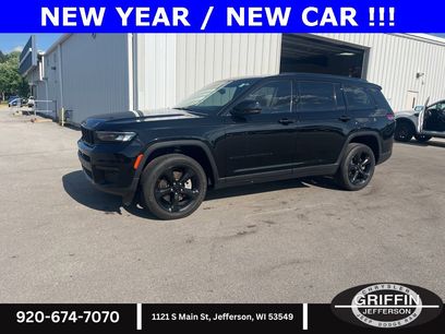 Used 2023 Jeep Grand Cherokee L Laredo