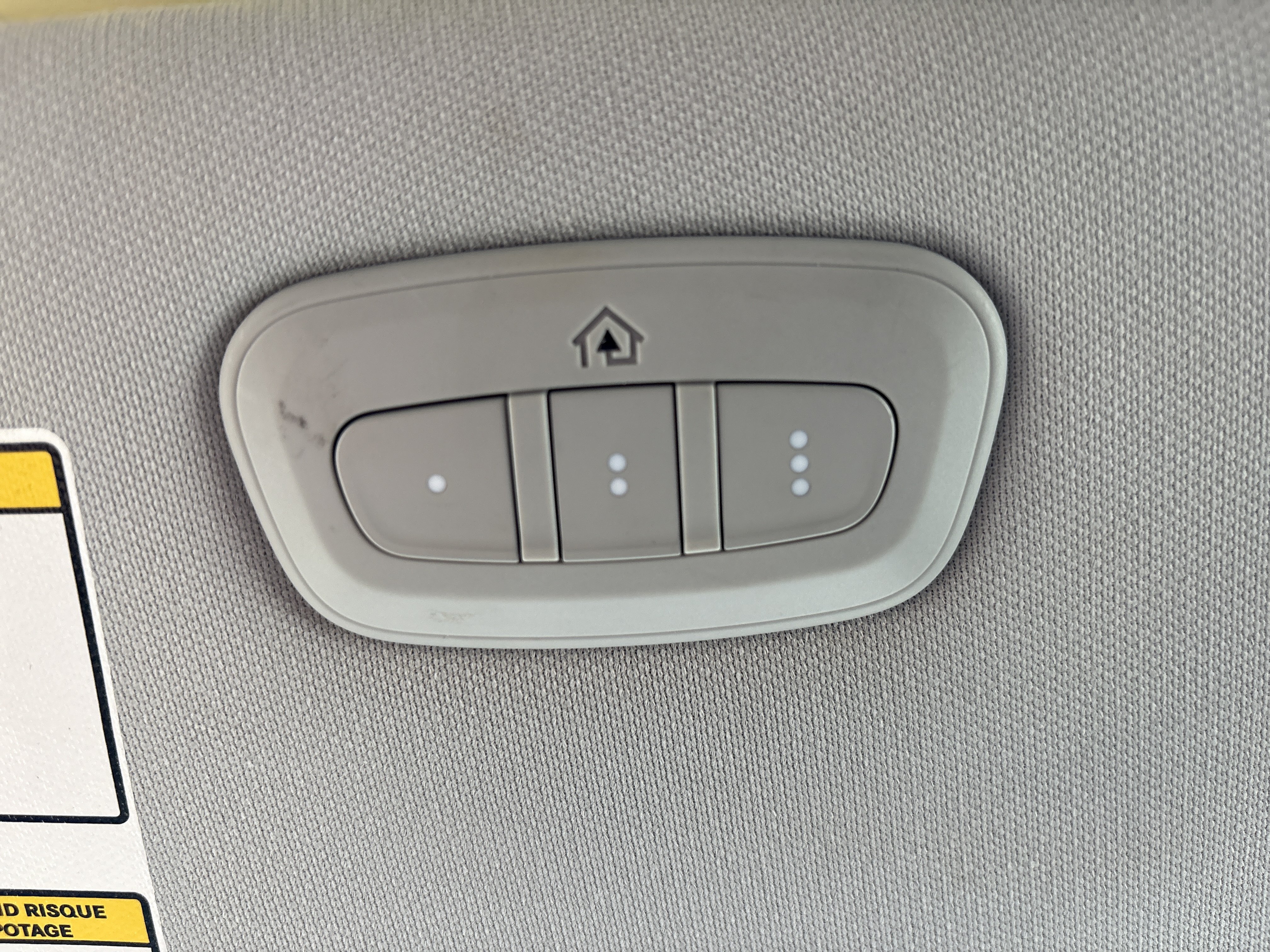 Used 2021 Jeep Cherokee Latitude Lux w/ Comfort/Convenience Group AWD/4WD image 18