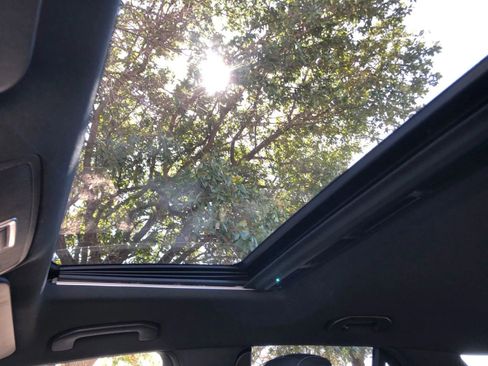 Used 2018 Mercedes-Benz GLE 350 image 28