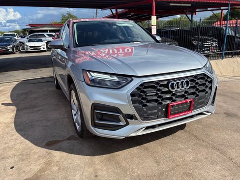 Used 2022 Audi Q5 2.0T Premium Plus w/ Premium Plus Package AWD/4WD image 6