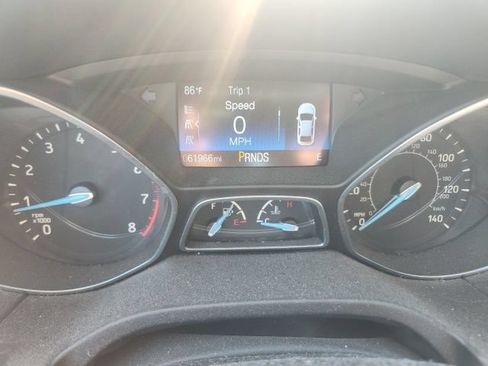 Used 2016 Ford Focus Titanium FWD image 18