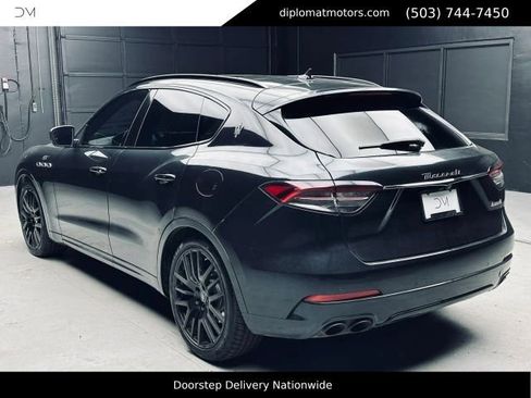 Used 2022 Maserati Levante GT AWD/4WD image 5