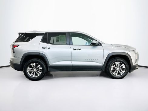 Used 2025 Chevrolet Equinox LT image 10