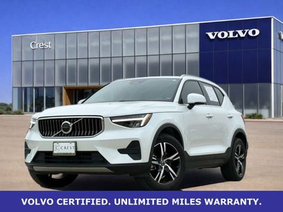 Certified 2025 Volvo XC40 B5 Core