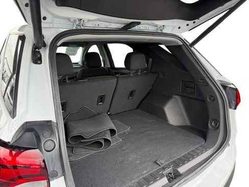 Used 2024 Chevrolet Equinox LT image 12