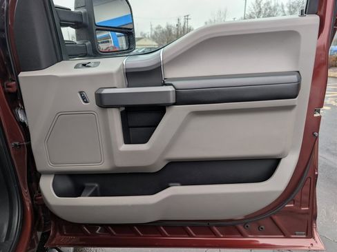 Used 2017 Ford F150 XLT w/ Equipment Group 302A Luxury image 13