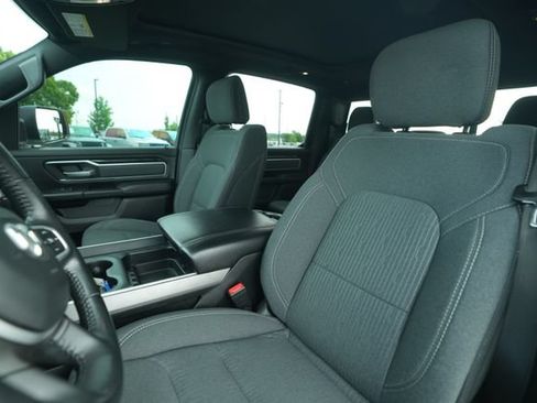 Used 2023 RAM 1500 Big Horn AWD/4WD image 40