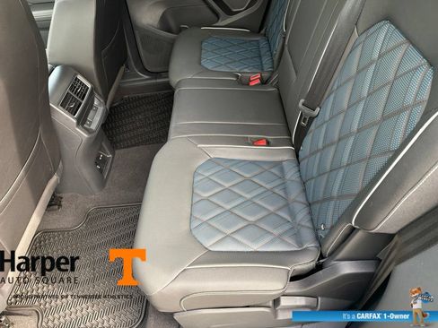 Used 2025 Volkswagen Atlas Cross Sport SEL Premium R-Line AWD/4WD image 10