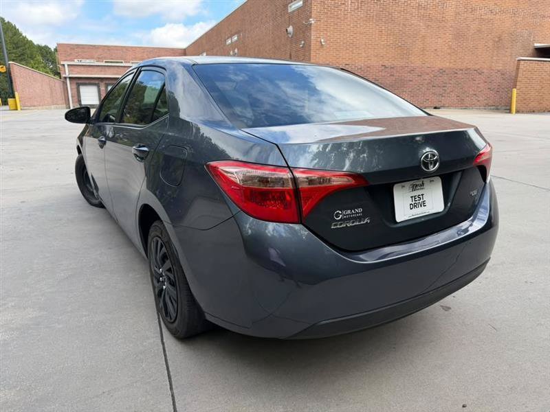 Used 2019 Toyota Corolla LE FWD image 4