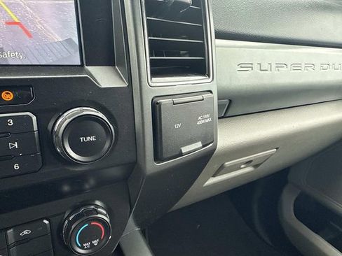 Used 2021 Ford F350 XLT w/ XLT Value Package image 30