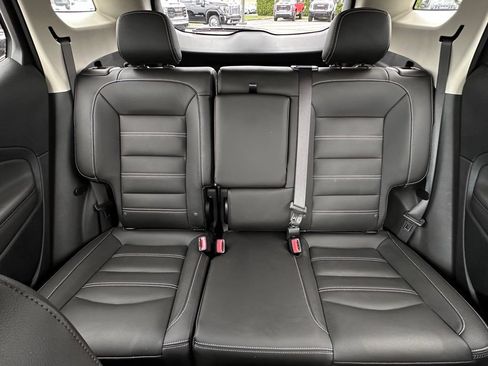 Used 2023 GMC Terrain Denali w/ Denali Premium Package AWD/4WD image 29