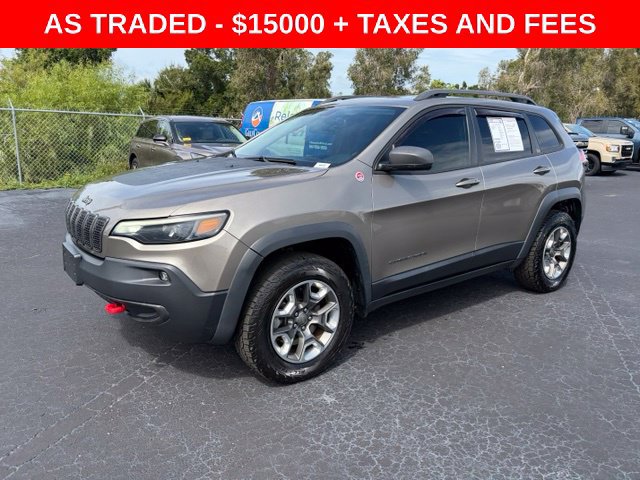 Used 2019 Jeep Cherokee Trailhawk w/ Cold Weather Group AWD/4WD image 3