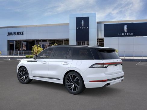 New 2026 Lincoln Aviator Black Label w/ Black Label Special Edition AWD/4WD image 4