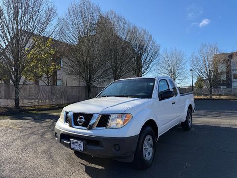 Used 2006 Nissan Frontier XE w/ (G01) XE Preferred Pkg image 7