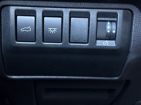 Certified 2024 Subaru Ascent Premium w/ Convenience Package image 31