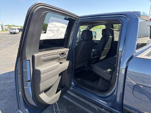 New 2026 Chevrolet Silverado 3500 LTZ w/ LTZ Plus Package AWD/4WD image 25