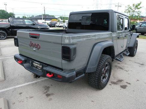 Used 2023 Jeep Gladiator Rubicon w/ Cold Weather Group AWD/4WD image 7